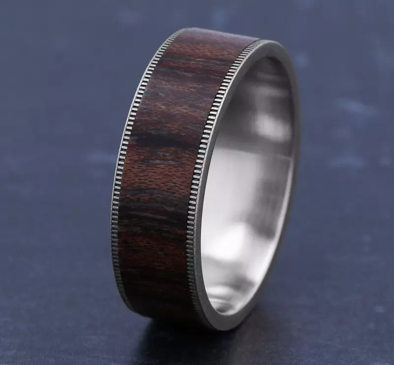 14K White Gold Cherry Wood Comfort-Fit Band (7.5mm)