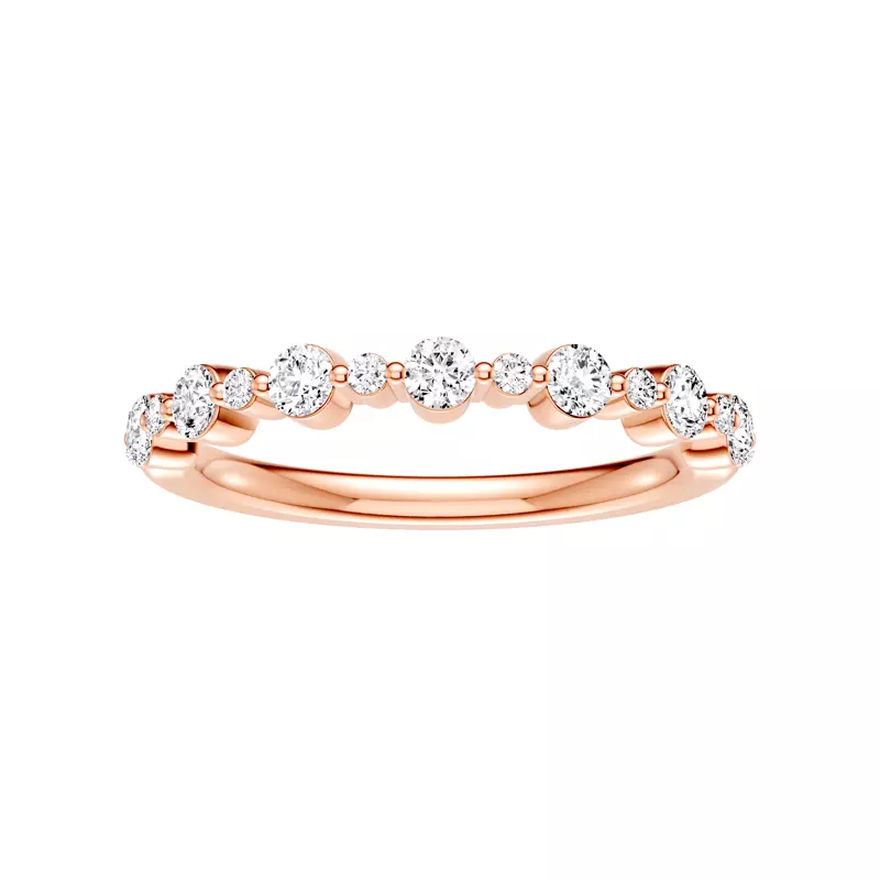 Classic Alternating-Sized Diamond Band (0.50 ct. tw.)