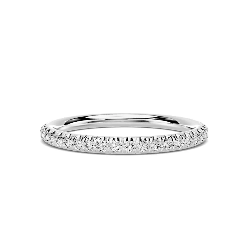 14K White Gold Elaris Pavé Wedding Band