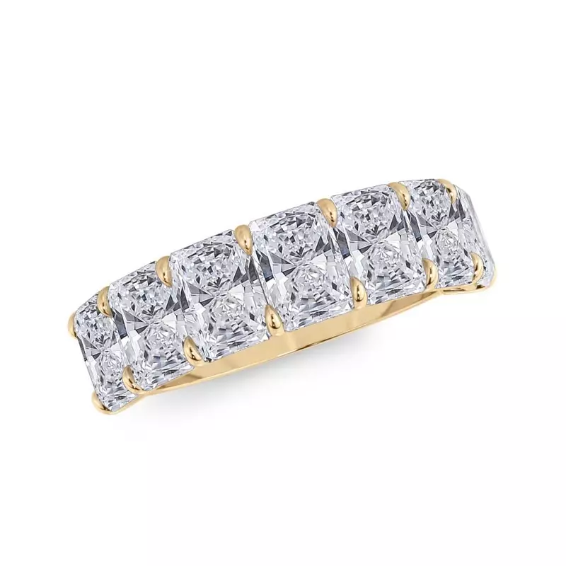 14K Yellow Gold Radiant Cut Diamond 7 Stone Ring (5.00 ct. tw.)