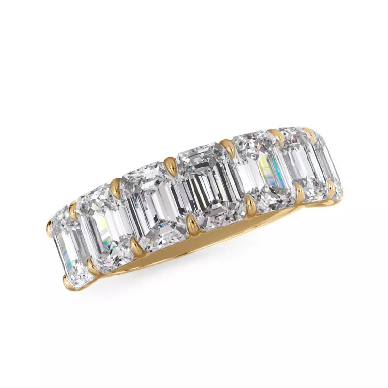 14K Yellow Gold Emerald Cut Lab Diamond 7 Stone Ring (4.20 ct. tw.)