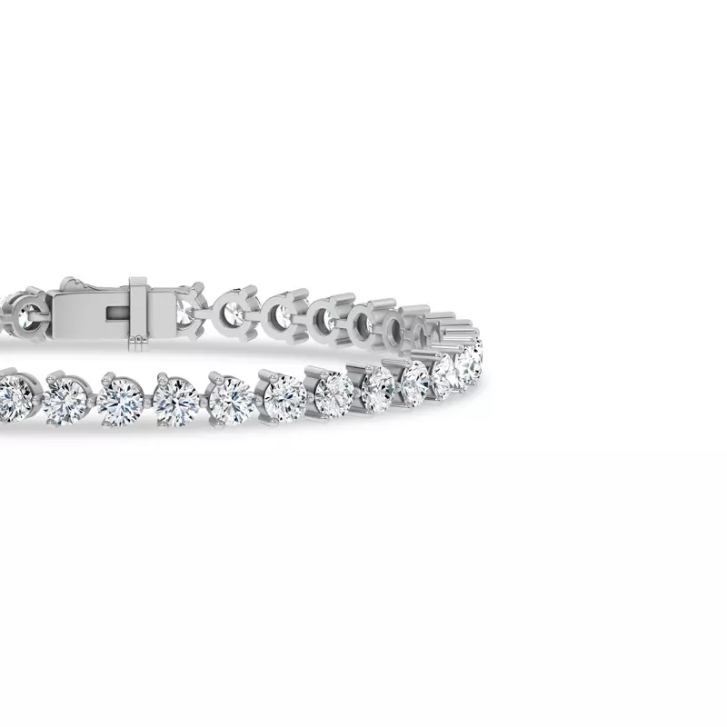 14K White Gold Three-Prong Diamond Tennis Bracelet (9 ct. tw.) - 7.5 In.