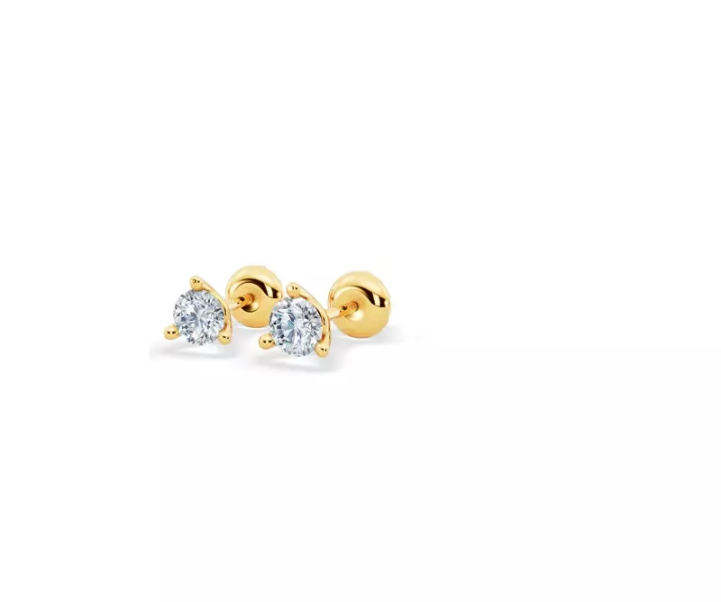18K Yellow Gold Three-Prong Martini Diamond Screw-Back Earrings (1/4 ct. tw.)