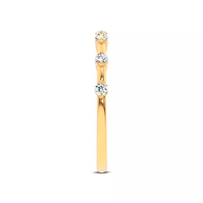 18K Yellow Gold Starlight Spaced Round Diamond Band