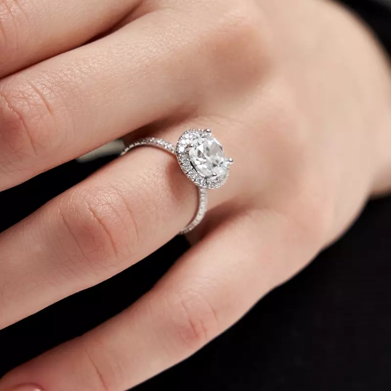 14K White Gold Chloe Single Row Halo With Pave Band