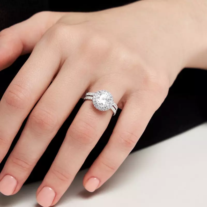 18K White Gold Chloe Single Row Halo Engagement Ring