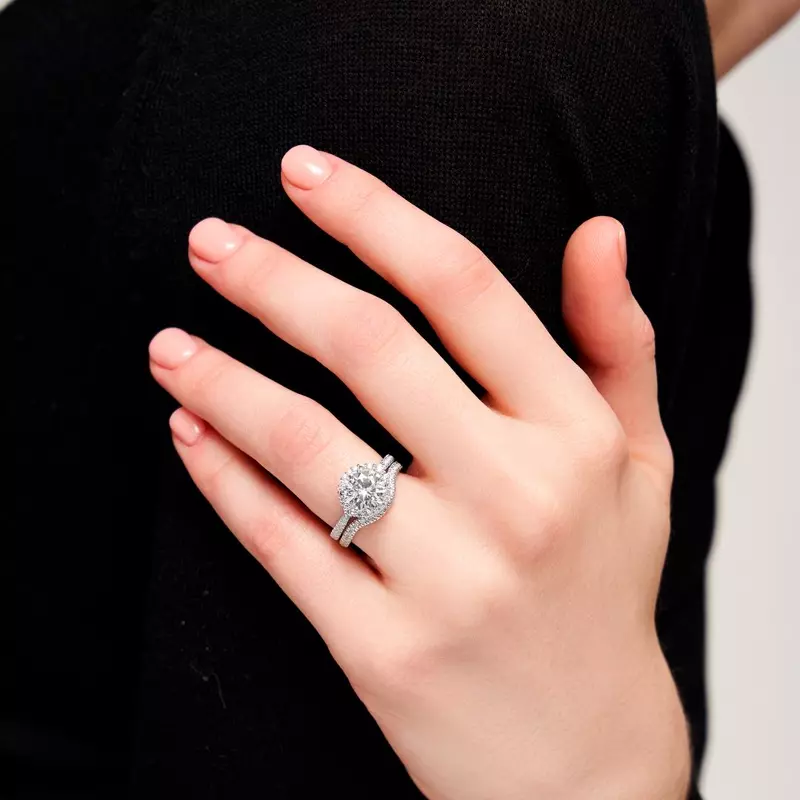 18K White Gold Hannah Diamond Halo Engagement Ring