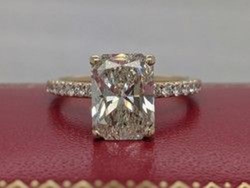 3.01ct K SI2 Very Good Cut Radiant Diamond