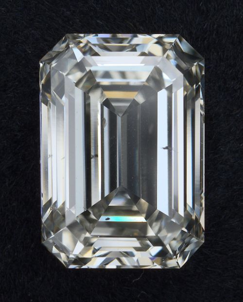 2.00ct J SI1 Rare Carat Ideal Cut Emerald Lab Grown Diamond