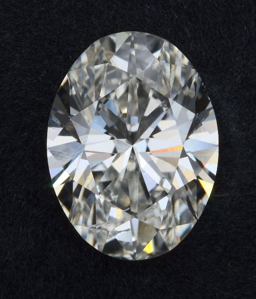 1.51ct I SI1 Rare Carat Ideal Cut Oval Lab Grown Diamond