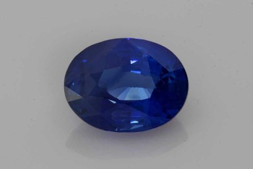 4.97 Carat Vivid Blue Oval Sapphire