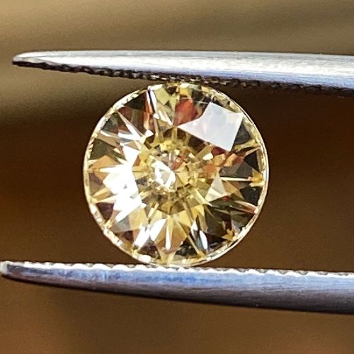 2.50 Carat Yellow Round Sapphire