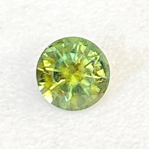 1.73 Carat Green Round Sapphire
