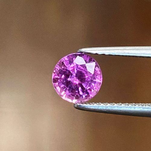 1.22 Carat Pink Round Sapphire
