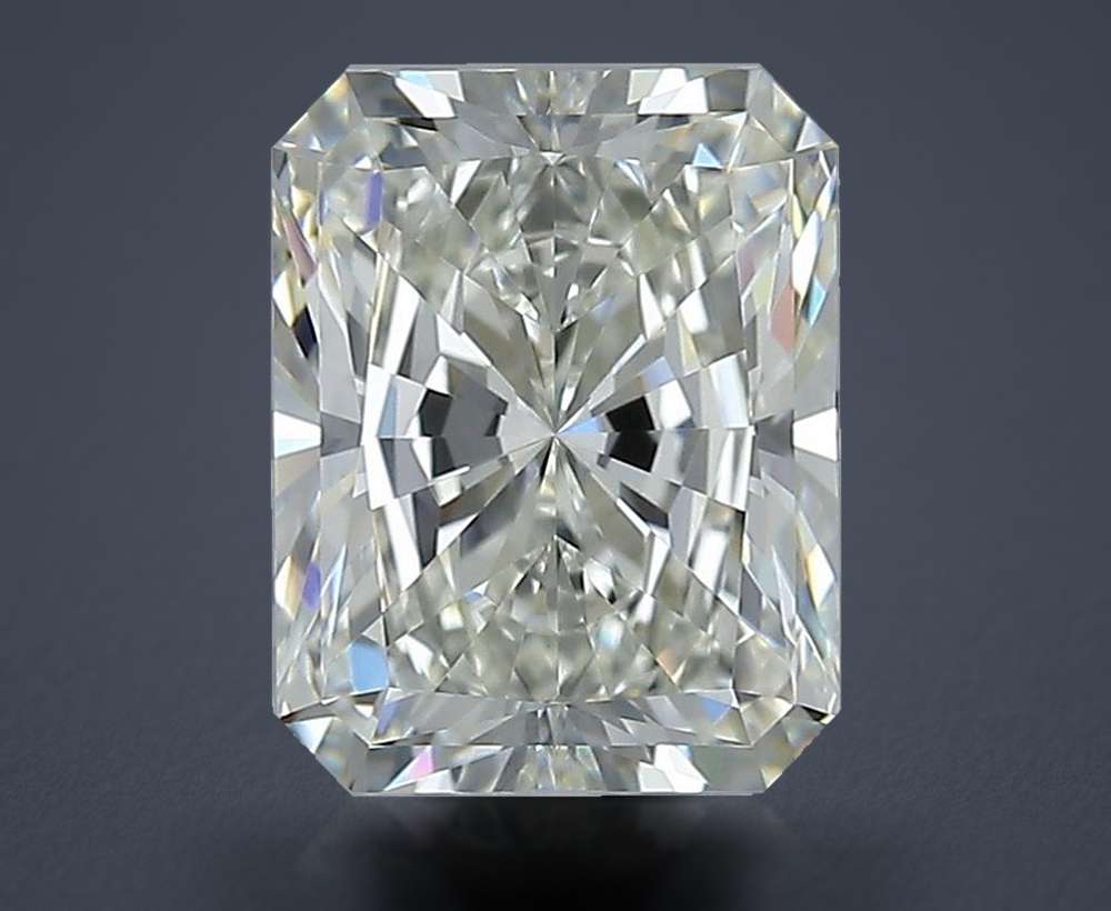 2.70ct I VVS1 Rare Carat Ideal Cut Radiant Diamond