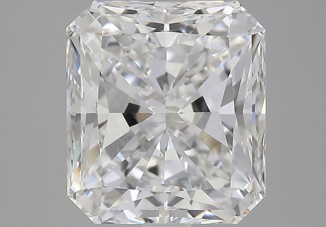 5.61ct E VS1 Rare Carat Ideal Cut Radiant Diamond