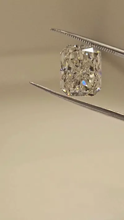 5.01ct J SI2 Rare Carat Ideal Cut Radiant Diamond
