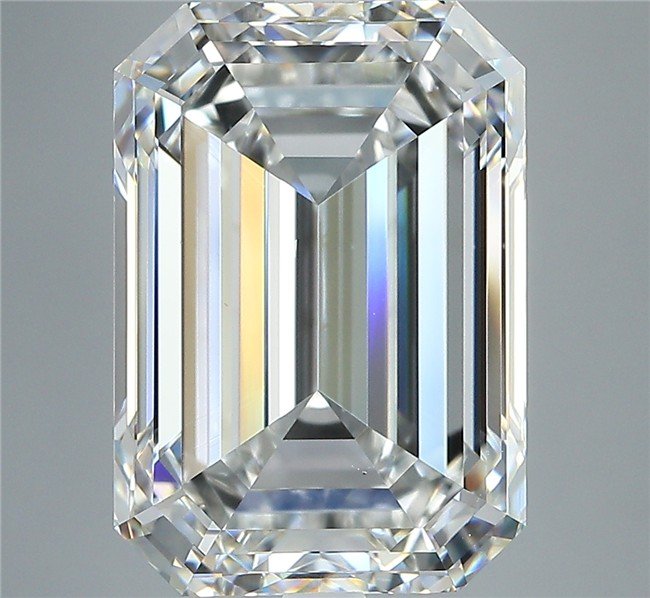 8.01ct G VS1 Rare Carat Ideal Cut Emerald Diamond