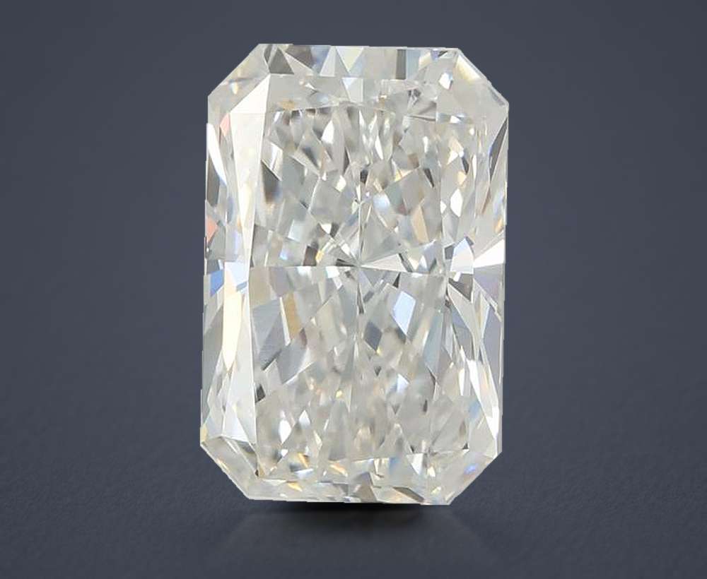 2.52ct G VVS2 Rare Carat Ideal Cut Radiant Lab Grown Diamond