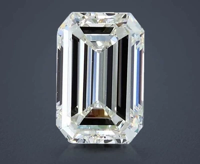 3.05ct K VS1 Rare Carat Ideal Cut Emerald Diamond