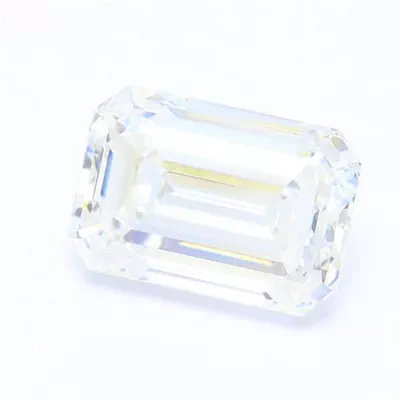 2.57ct E VVS2 Excellent Cut Emerald Lab Grown Diamond