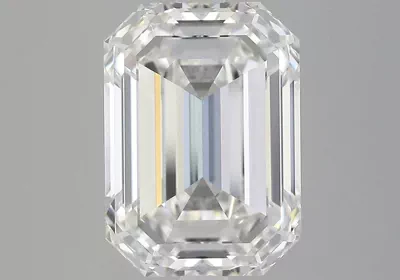 7.06ct I VVS2 Rare Carat Ideal Cut Emerald Diamond