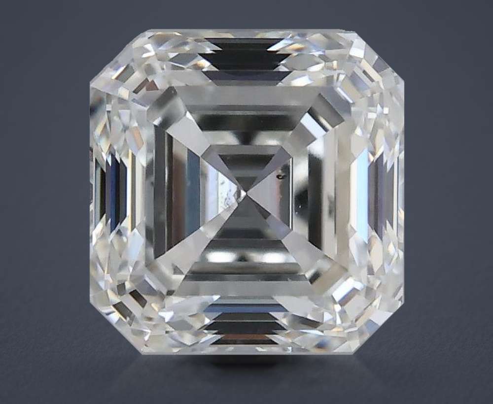 0.61ct I SI1 Rare Carat Ideal Cut Asscher Diamond