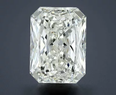 3.04ct I SI1 Rare Carat Ideal Cut Radiant Diamond