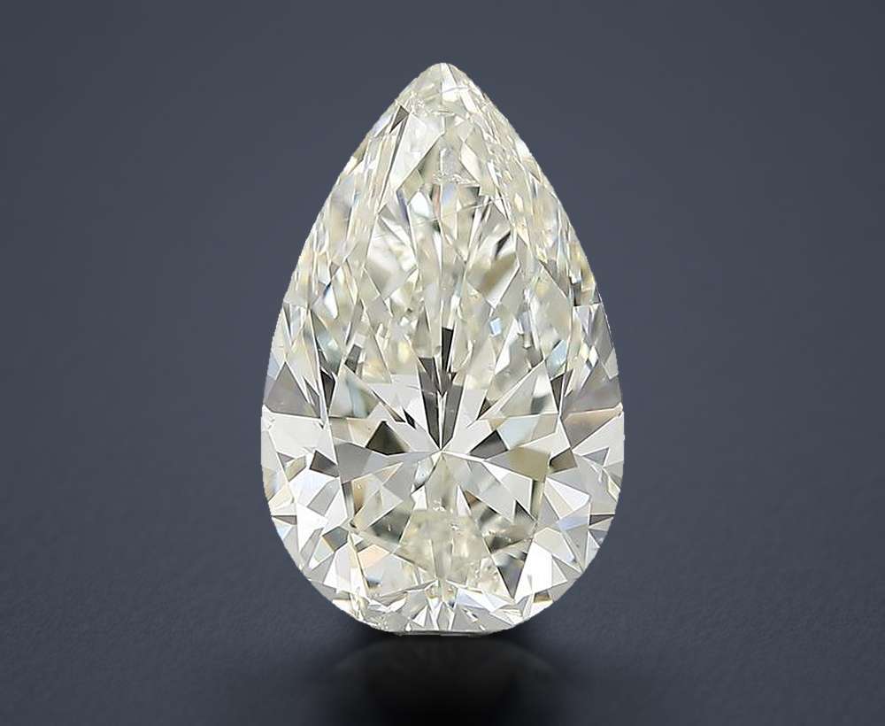 3.70ct I SI1 Rare Carat Ideal Cut Pear Diamond