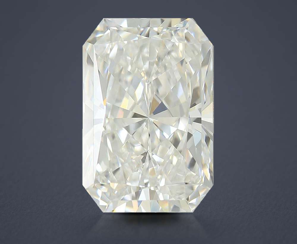 3.33ct E VVS2 Rare Carat Ideal Cut Radiant Lab Grown Diamond