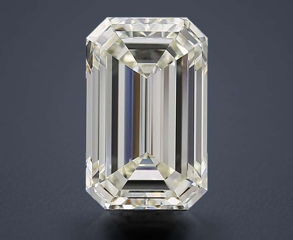 5.02ct I VVS2 Rare Carat Ideal Cut Emerald Diamond
