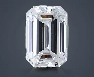4.27ct E VS2 Rare Carat Ideal Cut Emerald Diamond