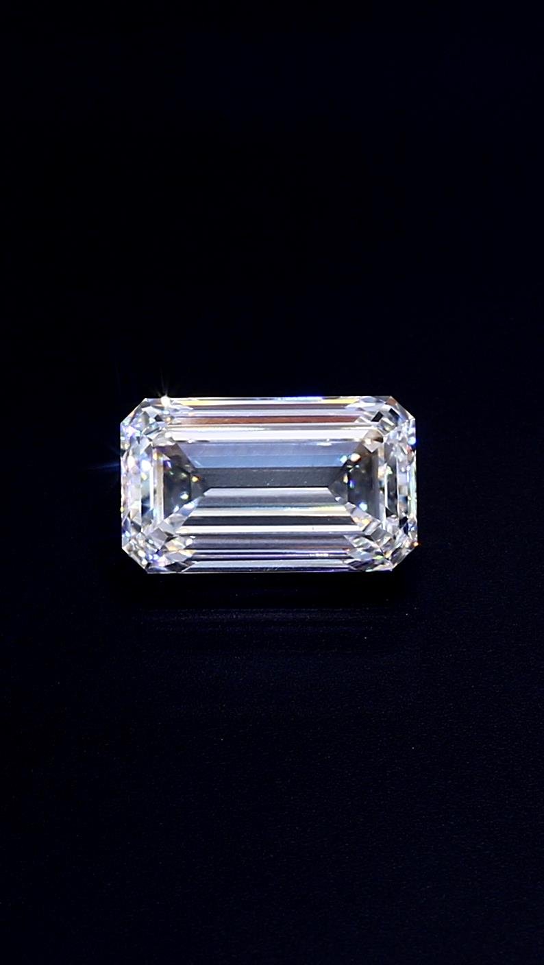 4.42ct D VS2 Rare Carat Ideal Cut Emerald Lab Grown Diamond