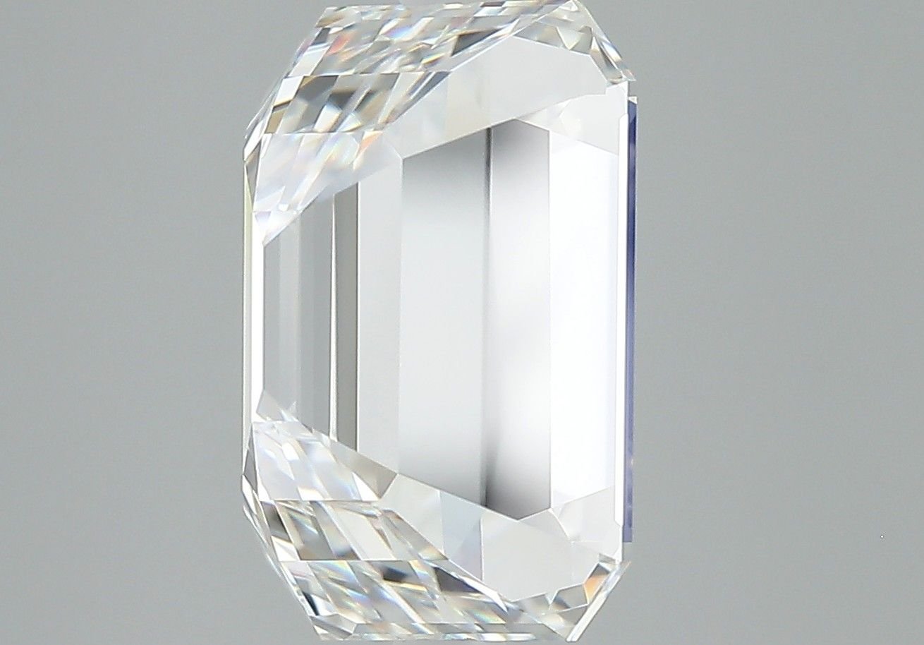 8.05ct F VVS2 Rare Carat Ideal Cut Emerald Diamond