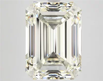 7.02ct I VVS2 Rare Carat Ideal Cut Emerald Diamond