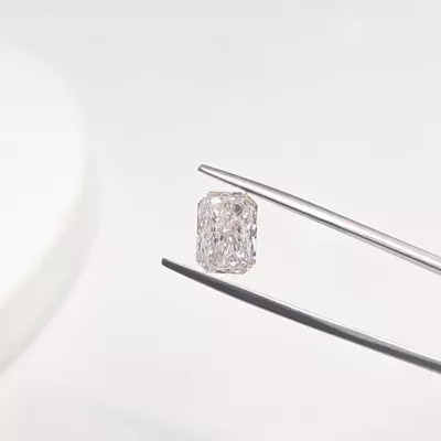 2.52ct J VS2 Rare Carat Ideal Cut Radiant Lab Grown Diamond