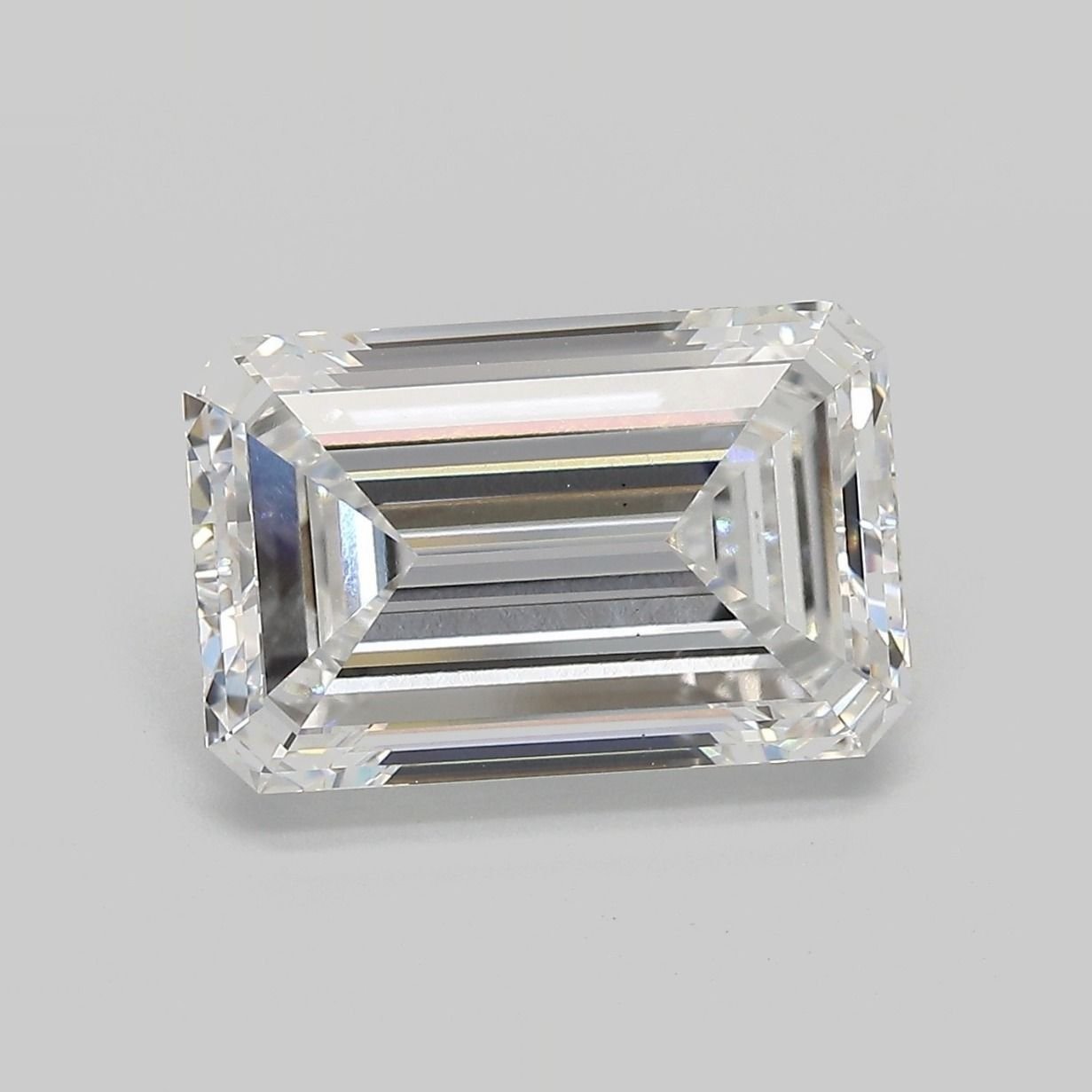 5.58ct E VS2 Very Good Cut Emerald Lab Grown Diamond