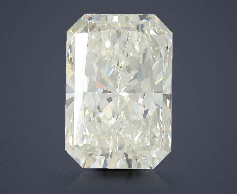 4.54ct F VVS2 Rare Carat Ideal Cut Radiant Lab Grown Diamond