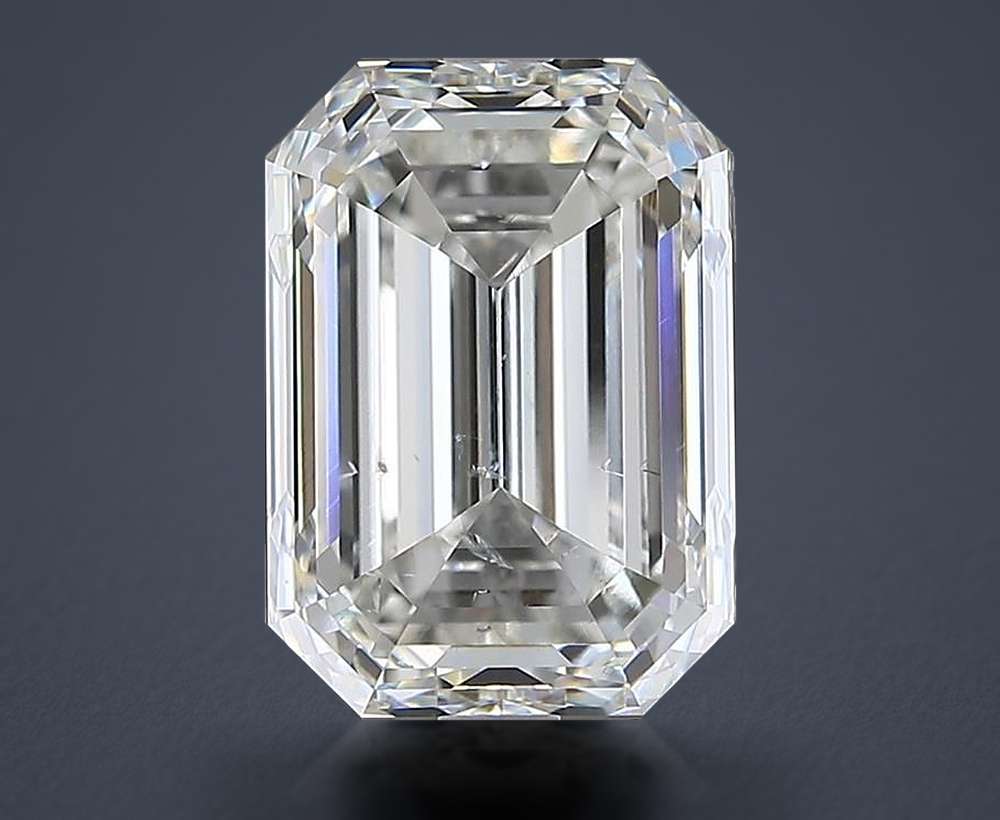 3.90ct I SI2 Rare Carat Ideal Cut Emerald Diamond