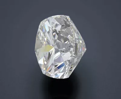 5.01ct G VS1 Rare Carat Ideal Cut Round Diamond
