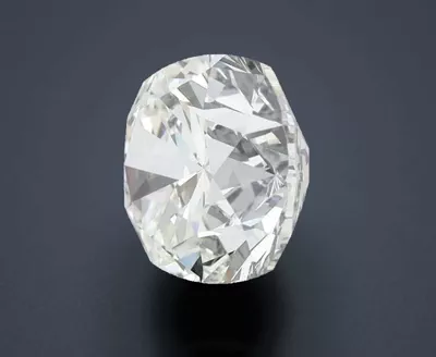 5.01ct H SI1 Rare Carat Ideal Cut Round Diamond