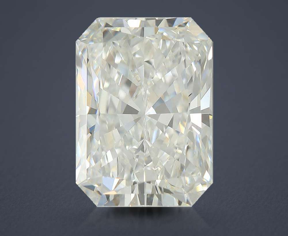 4.53ct F VS1 Rare Carat Ideal Cut Radiant Lab Grown Diamond