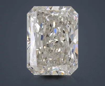 4.24ct H VS1 Rare Carat Ideal Cut Radiant Lab Grown Diamond