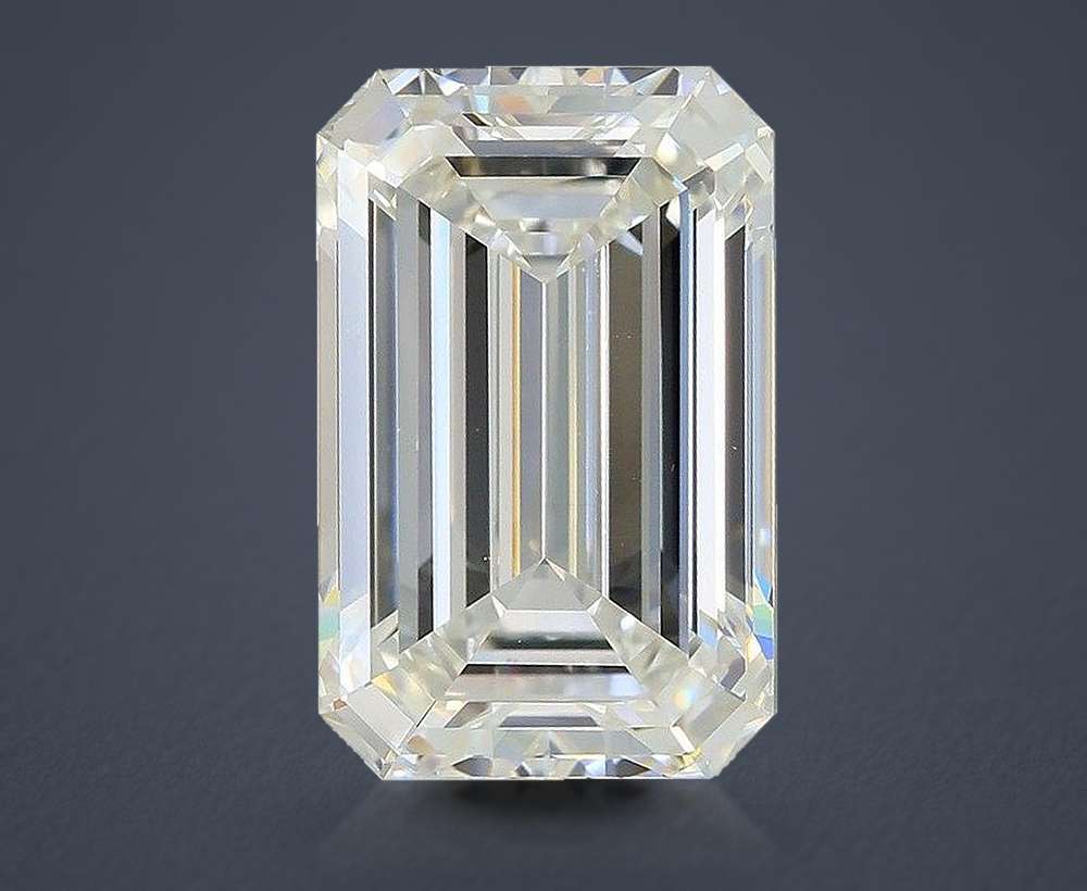 7.03ct G VVS2 Rare Carat Ideal Cut Emerald Lab Grown Diamond