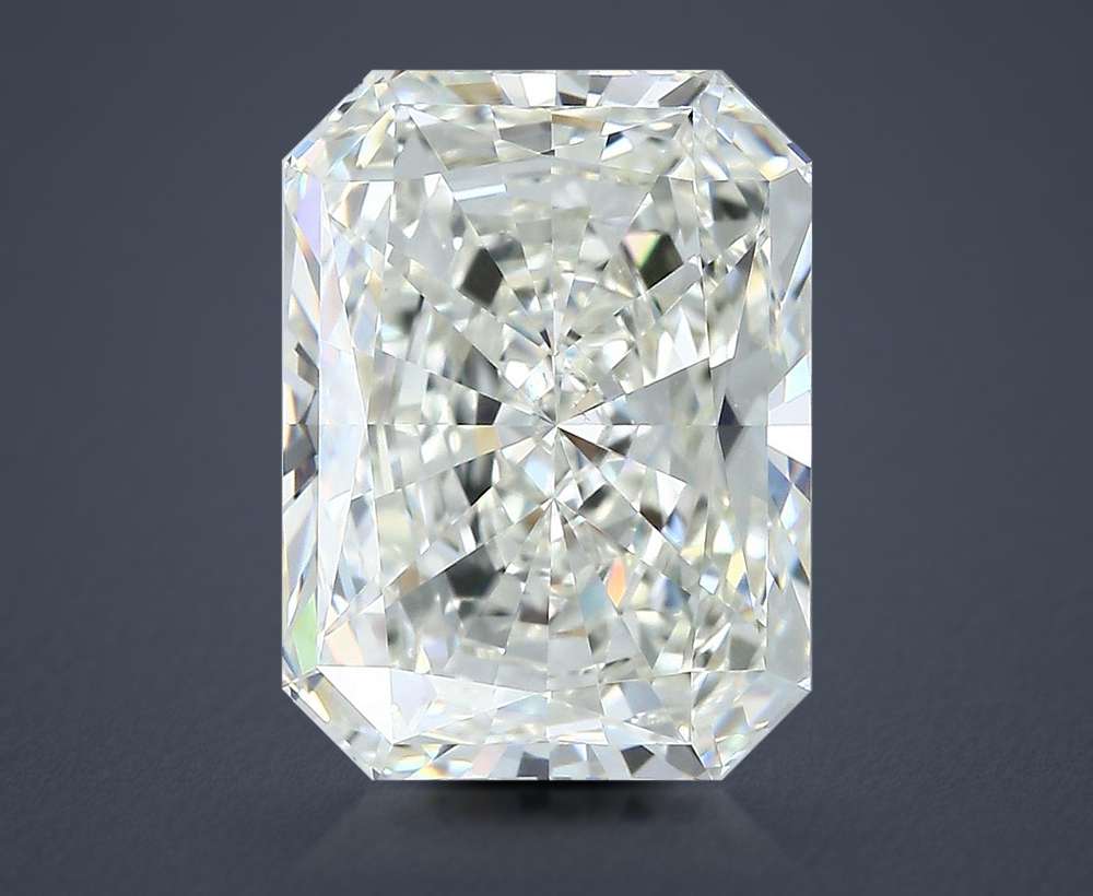 7.23ct K SI1 Rare Carat Ideal Cut Radiant Diamond