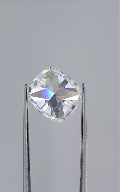 5.53ct E VS2 Very Good Cut Cushion Diamond