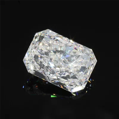 6.01ct H SI1 Rare Carat Ideal Cut Radiant Diamond