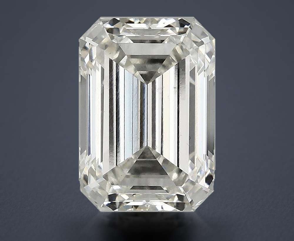 3.09ct H VS2 Rare Carat Ideal Cut Emerald Lab Grown Diamond