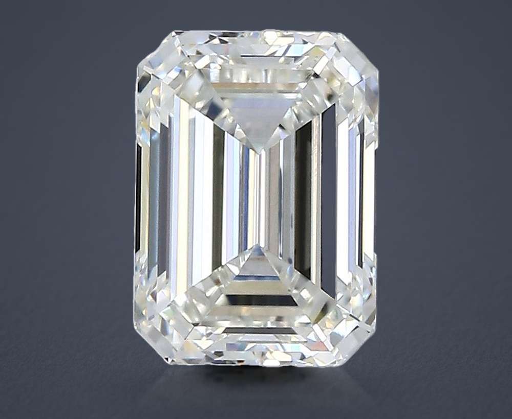 2.01ct I VS1 Rare Carat Ideal Cut Emerald Diamond