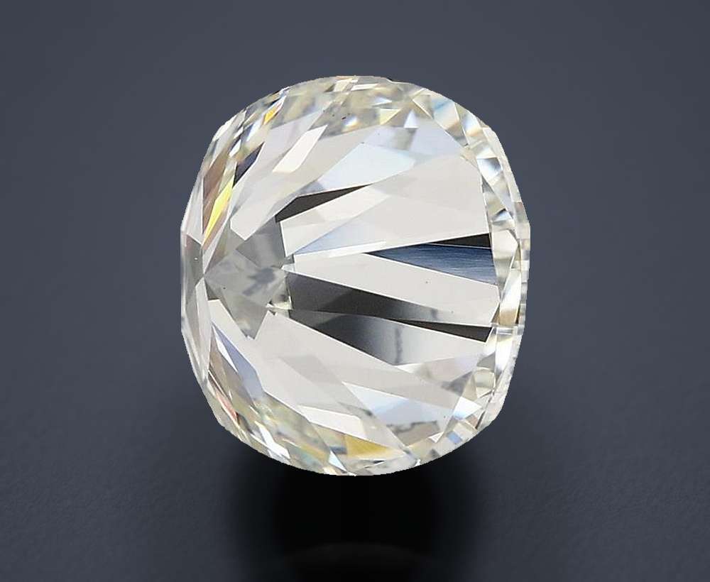4.01ct H VS1 Rare Carat Ideal Cut Round Lab Grown Diamond